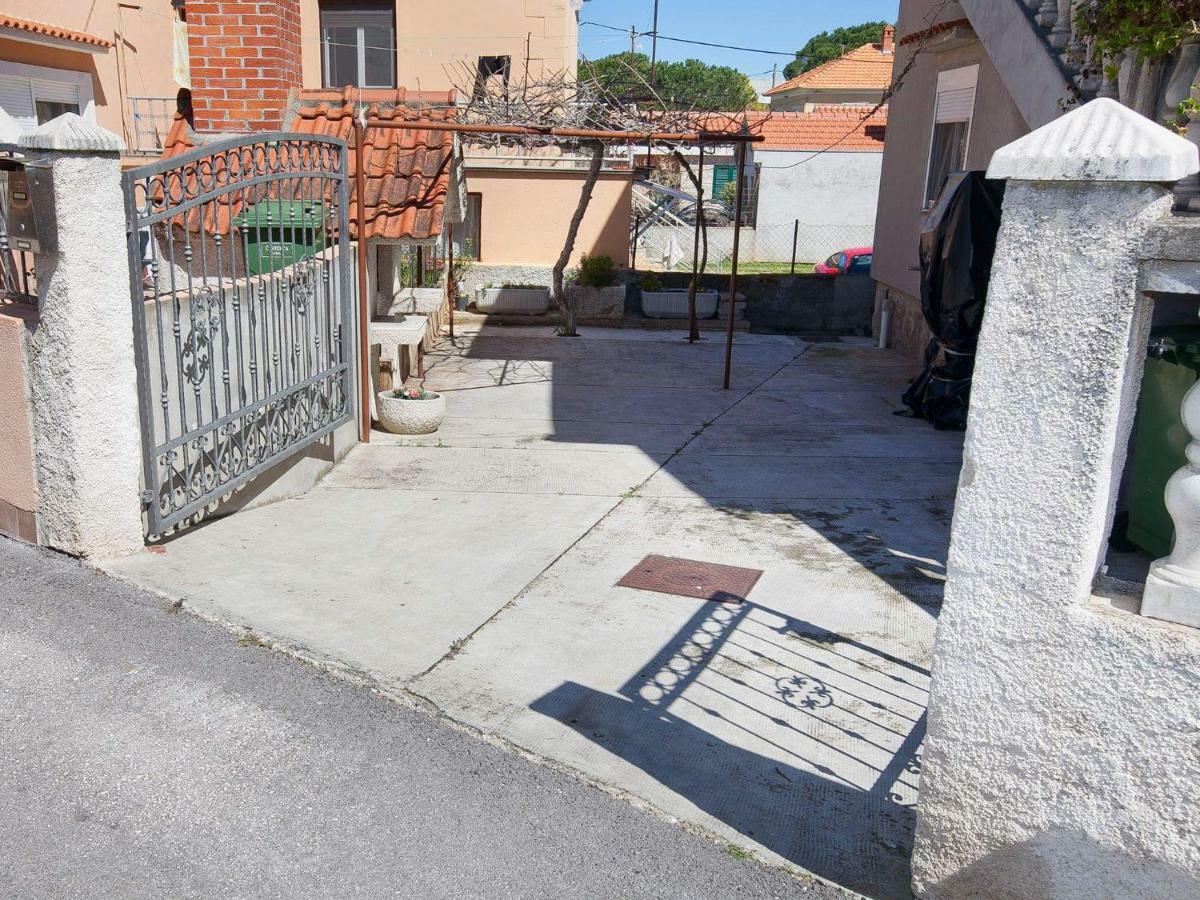 Apartment Nikoleto Zadar Exterior photo